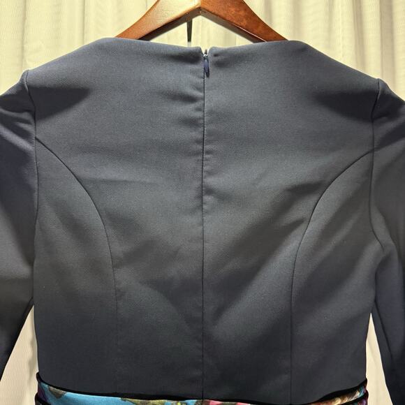 Theia Tabitha Long Sleeve Gown Dress Women's Size 4 Floral Navy Blue - Picture 6 of 14